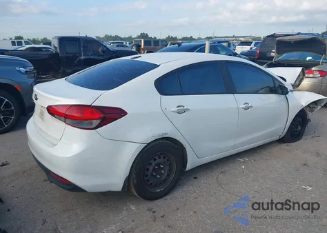 2017 Kia Forte Lx z USA, uszkodzony, nr VIN 3KPFL4A76HE013018
